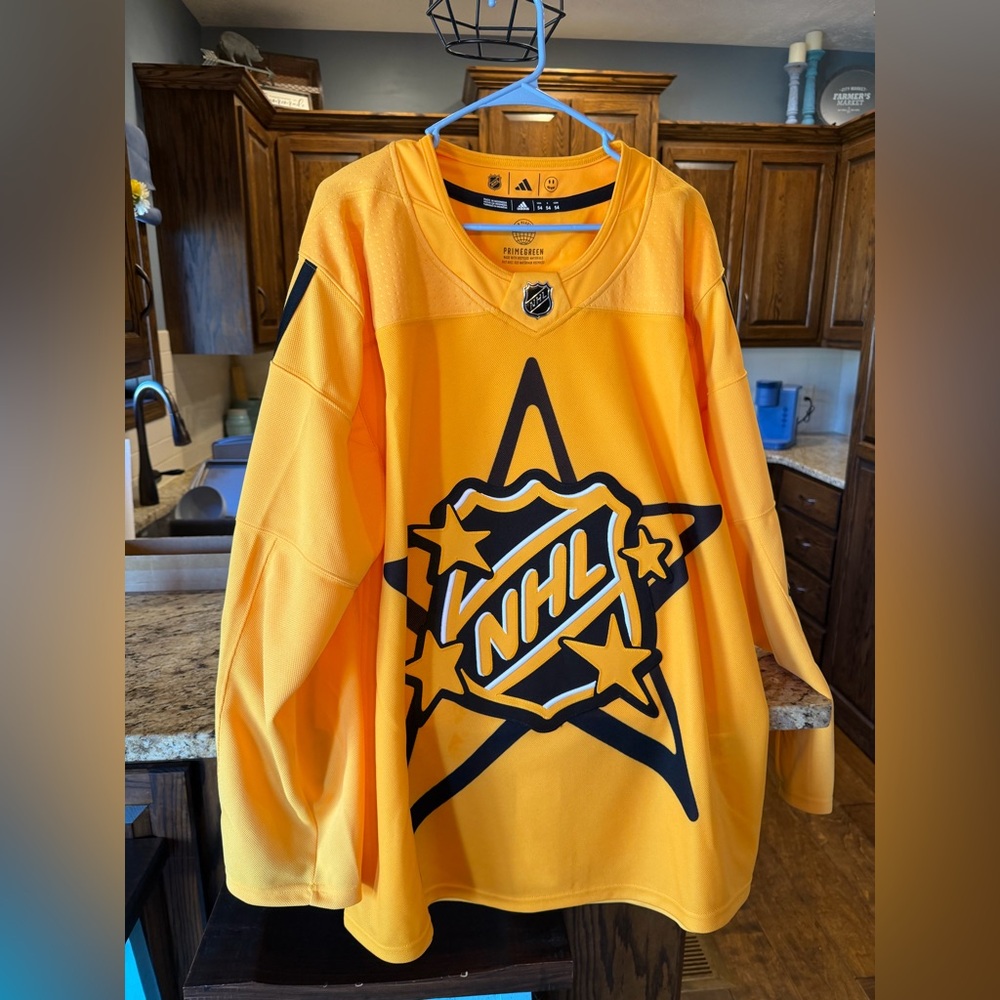 Adidas NHL All Star Game Justin Bieber Design Yellow Jersey - Size 54